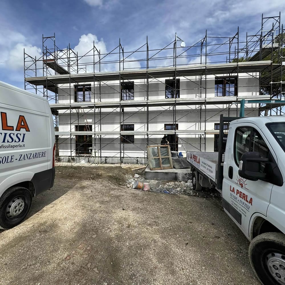 Cantiere e Camion La Perla